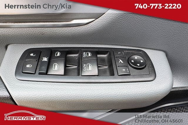 2020 RAM 1500 Big Horn Crew Cab 4x4 5'7' Box