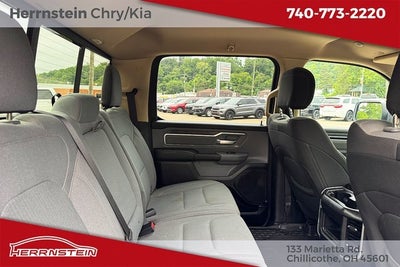 2020 RAM 1500 Big Horn Crew Cab 4x4 5'7' Box