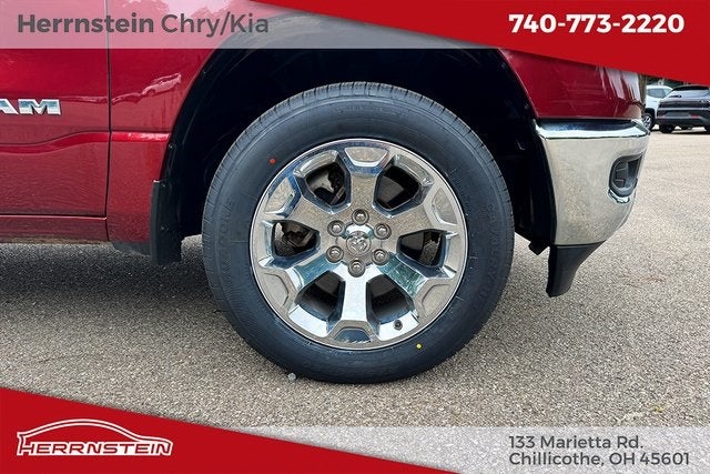 2020 RAM 1500 Big Horn Crew Cab 4x4 5'7' Box