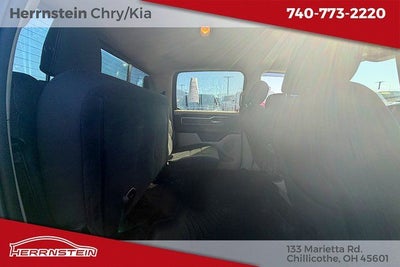 2020 RAM 1500 Big Horn Crew Cab 4x4 5'7' Box