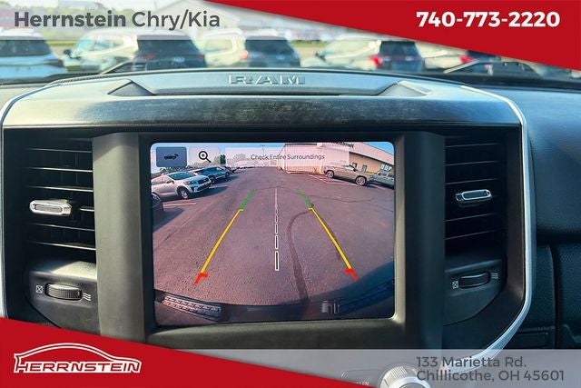 2022 RAM 1500 Big Horn Crew Cab 4x4 5'7' Box