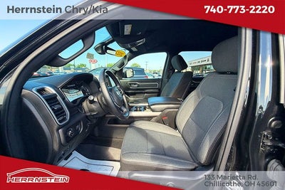 2022 RAM 1500 Big Horn Crew Cab 4x4 5'7' Box