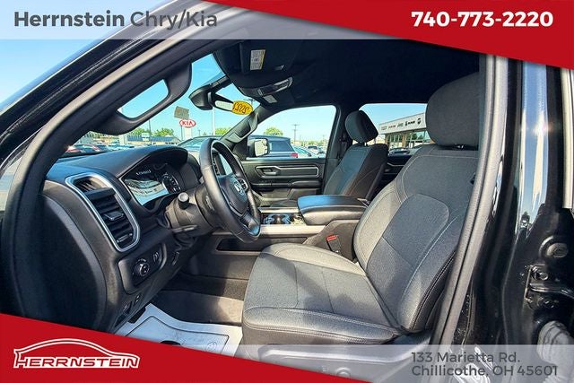2022 RAM 1500 Big Horn Crew Cab 4x4 5'7' Box