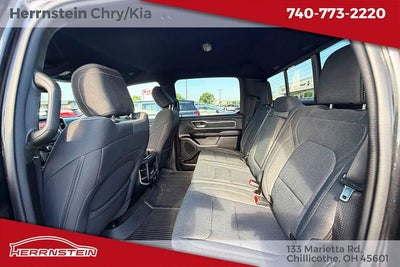2022 RAM 1500 Big Horn Crew Cab 4x4 5'7' Box
