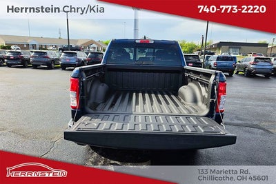 2022 RAM 1500 Big Horn Crew Cab 4x4 5'7' Box