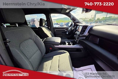 2022 RAM 1500 Big Horn Crew Cab 4x4 5'7' Box