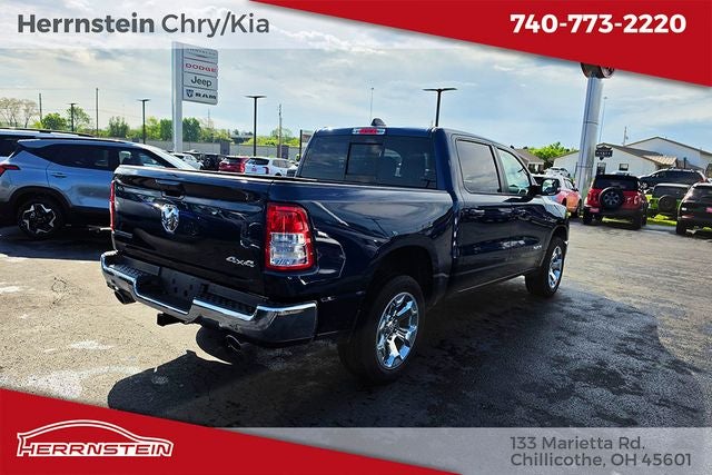 2022 RAM 1500 Big Horn Crew Cab 4x4 5'7' Box