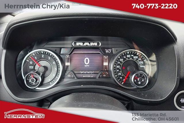 2022 RAM 1500 Big Horn Crew Cab 4x4 5'7' Box