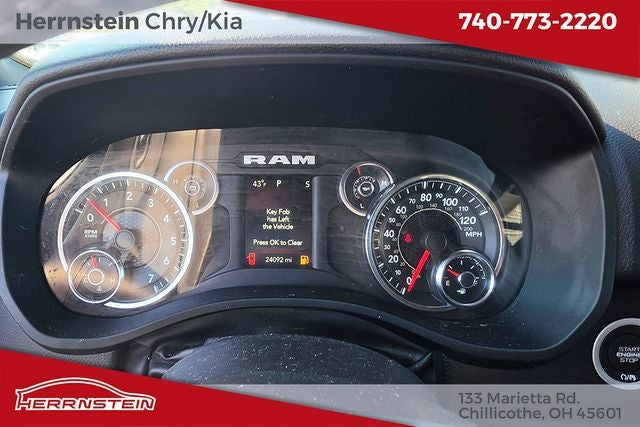 2023 RAM 1500 Big Horn Crew Cab 4x4 5'7' Box