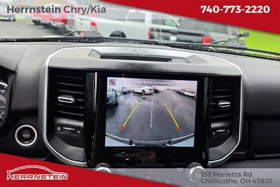 2022 RAM 1500 Big Horn Crew Cab 4x4 5'7' Box