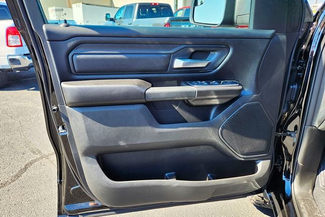 2027 RAM Ram 1500 Base