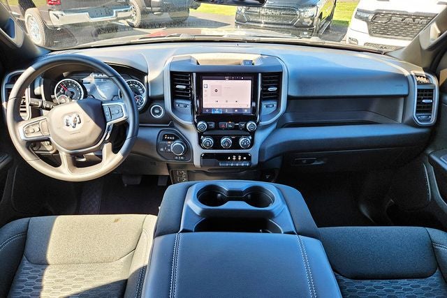 2027 RAM Ram 1500 Base