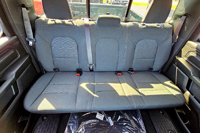 2027 RAM Ram 1500 Base