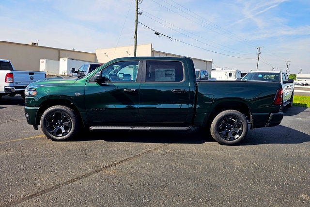 2027 RAM Ram 1500 Base