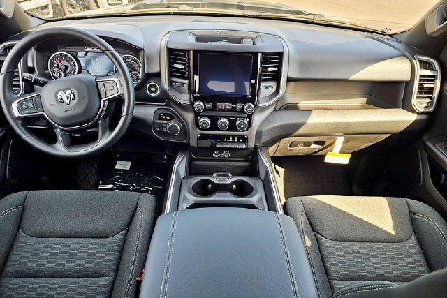 2027 RAM Ram 1500 Base