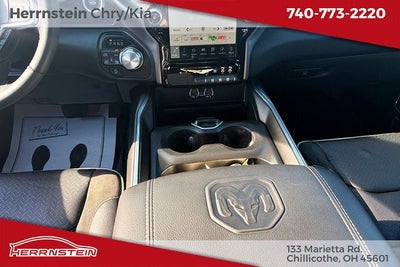 2023 RAM 1500 Laramie Crew Cab 4x4 5'7' Box
