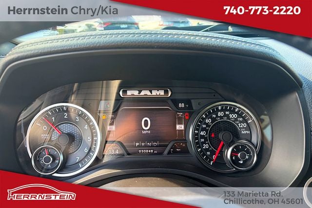 2023 RAM 1500 Laramie Crew Cab 4x4 5'7' Box