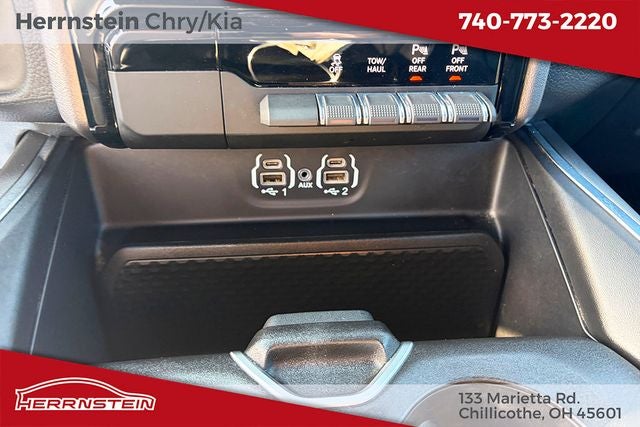 2023 RAM 1500 Laramie Crew Cab 4x4 5'7' Box
