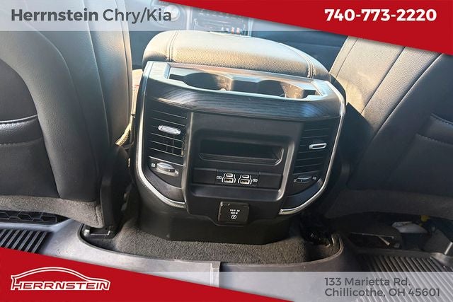 2023 RAM 1500 Laramie Crew Cab 4x4 5'7' Box
