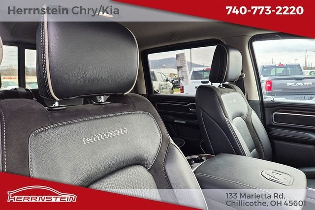 2022 RAM 1500 Laramie Crew Cab 4x4 5'7' Box