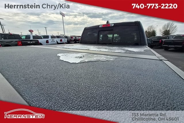 2022 RAM 1500 Laramie Crew Cab 4x4 5'7' Box