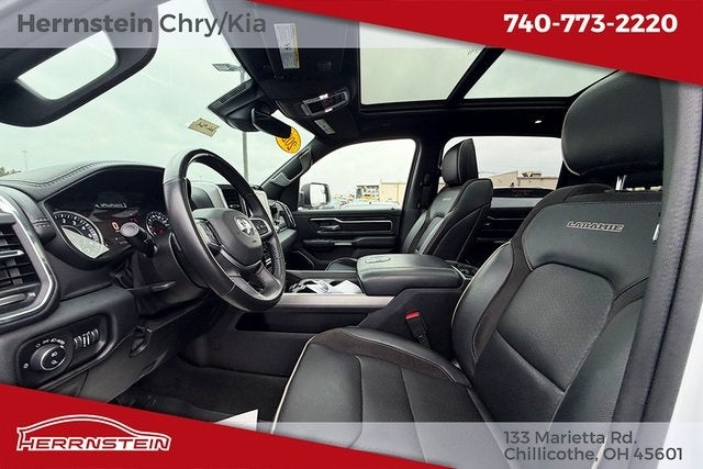 2022 RAM 1500 Laramie Crew Cab 4x4 5'7' Box