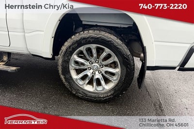 2022 RAM 1500 Laramie Crew Cab 4x4 5'7' Box