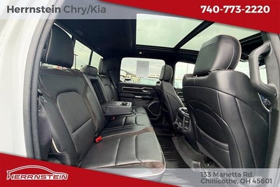 2022 RAM 1500 Laramie Crew Cab 4x4 5'7' Box