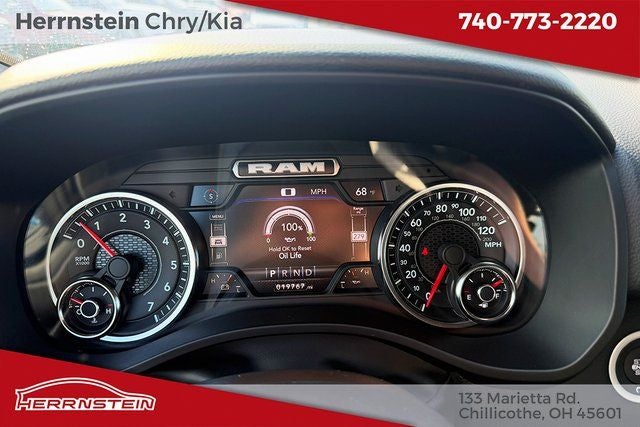 2023 RAM 1500 Big Horn Crew Cab 4x4 6'4' Box