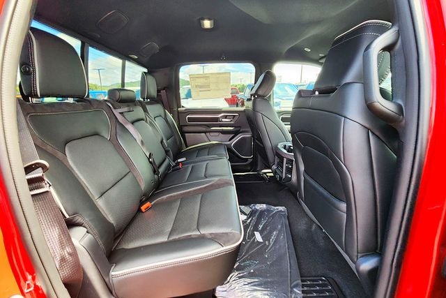 2027 RAM Ram 1500 RAM 1500 LARAMIE CREW CAB 4X4 6'4' BOX