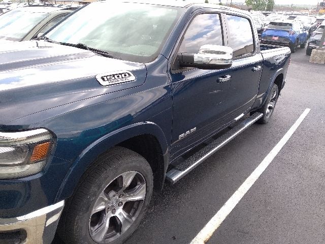 2019 RAM 1500 Laramie Crew Cab 4x4 6'4' Box