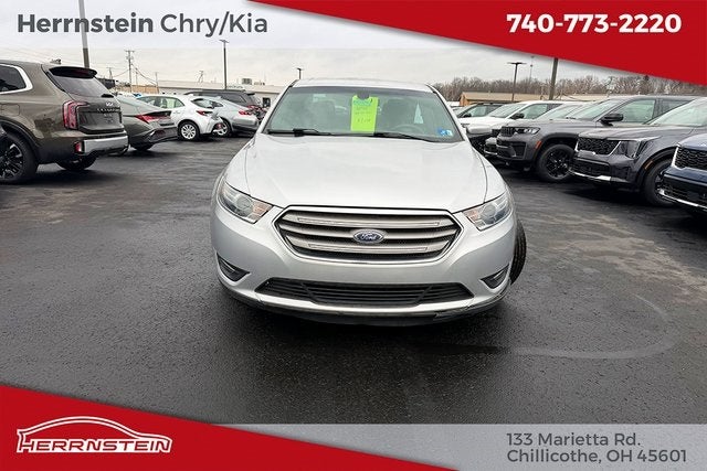 2016 Ford Taurus SEL