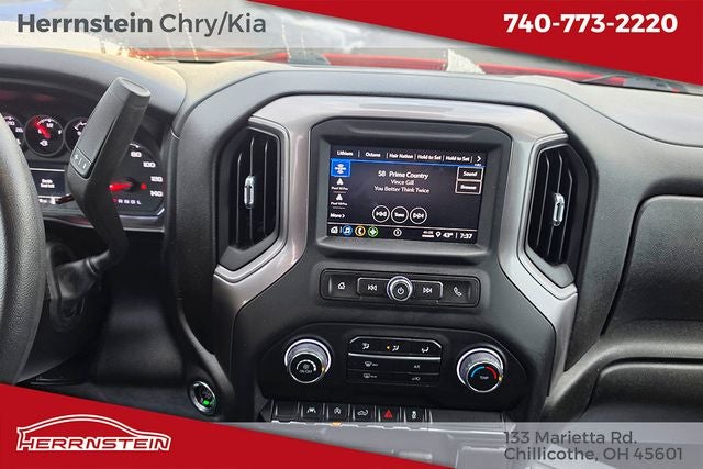 2023 Chevrolet Silverado 1500 4WD Crew Cab Short Bed Custom