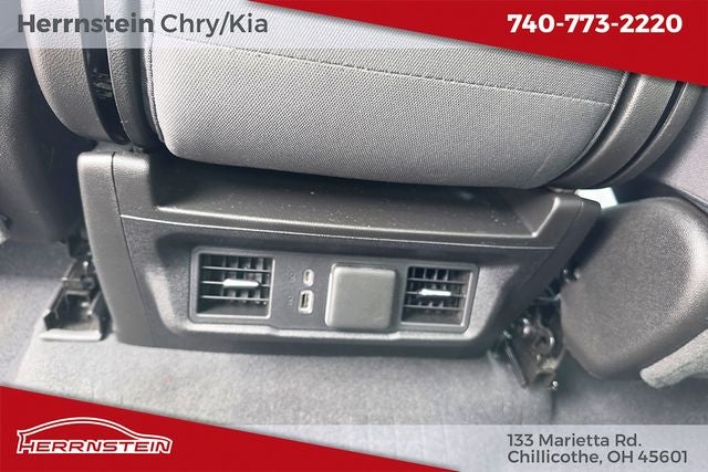 2023 Chevrolet Silverado 1500 4WD Crew Cab Short Bed LT with 2FL