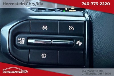 2025 GMC Acadia AWD AT4