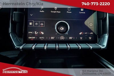 2025 GMC Acadia AWD AT4