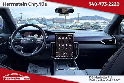 2025 GMC Acadia AWD AT4