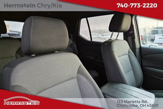 2022 Chevrolet Traverse AWD LT Cloth