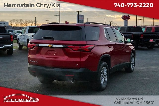 2022 Chevrolet Traverse AWD LT Cloth