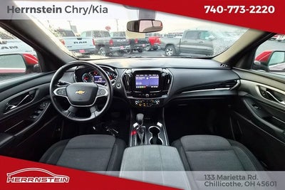 2022 Chevrolet Traverse AWD LT Cloth