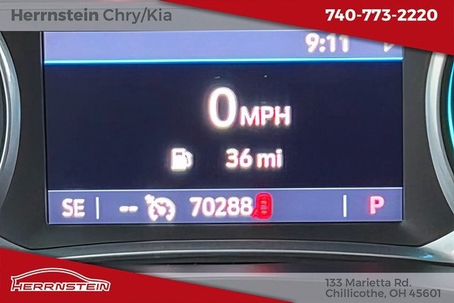 2022 Chevrolet Traverse AWD LT Cloth