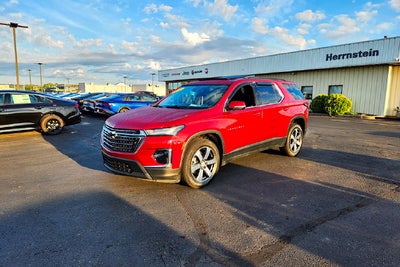 2022 Chevrolet Traverse LT Leather