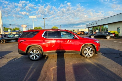 2022 Chevrolet Traverse LT Leather