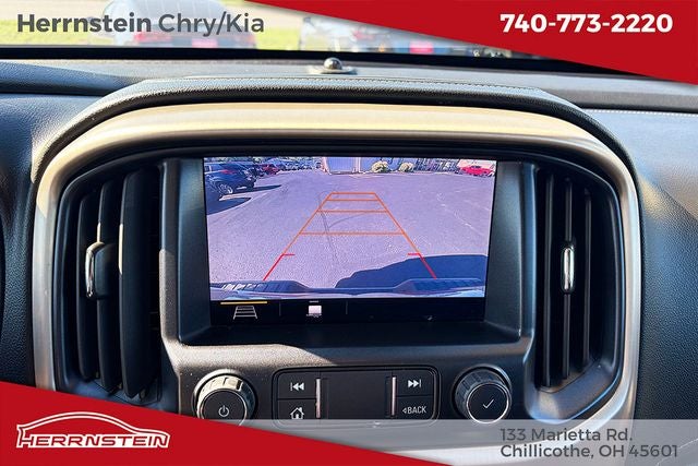 2022 GMC Canyon 4WD Crew Cab Short Box Denali