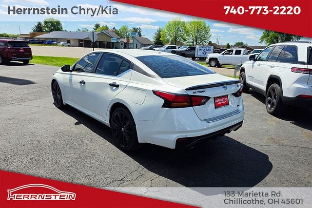 2022 Nissan Altima SR Intelligent AWD