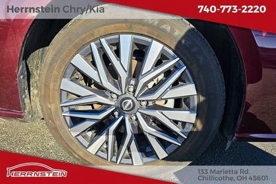 2023 Nissan Altima SV FWD