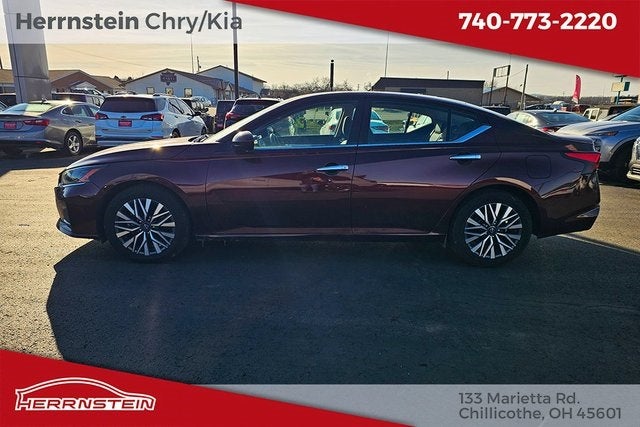 2023 Nissan Altima SV FWD