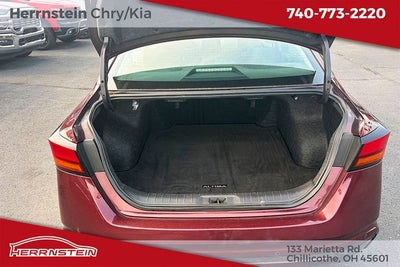 2025 Nissan Altima SV FWD
