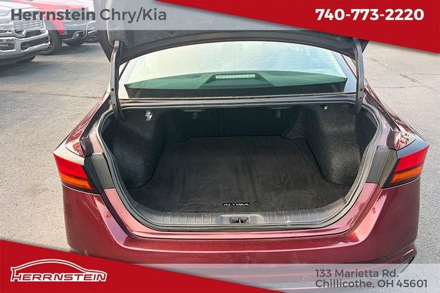 2025 Nissan Altima SV FWD