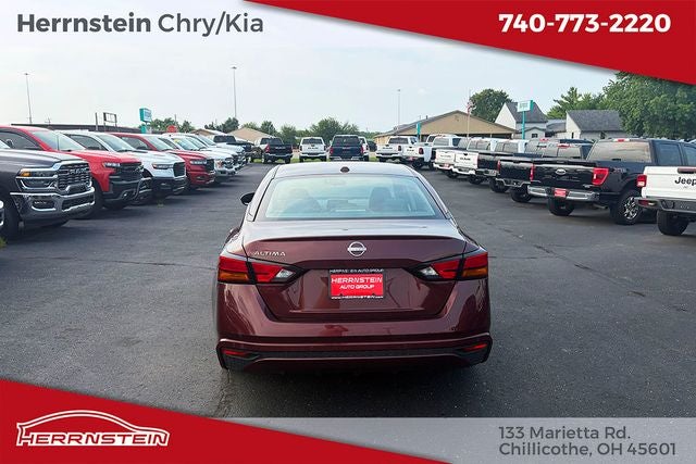2025 Nissan Altima SV FWD